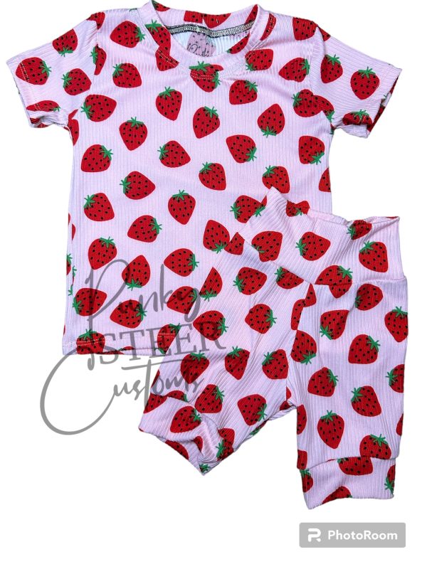 2t strawberry rib knit lounge set Sale